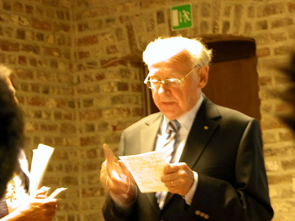Mr.Bert Dewilde